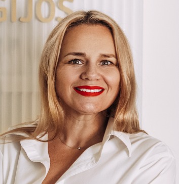 Kuraray Noritake koolitus Magnum dentalis